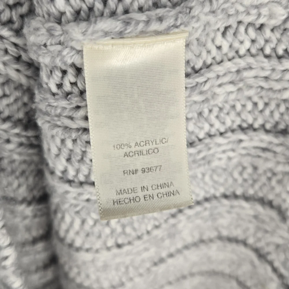 St. John's Bay Light Gray Turtleneck Sweater - Picture 5 of 7